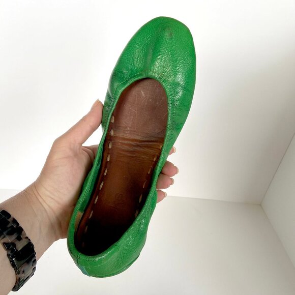 Tieks Clover Green Leather Ballet Flats Travel Shoe Size 8 - Picture 7 of 9
